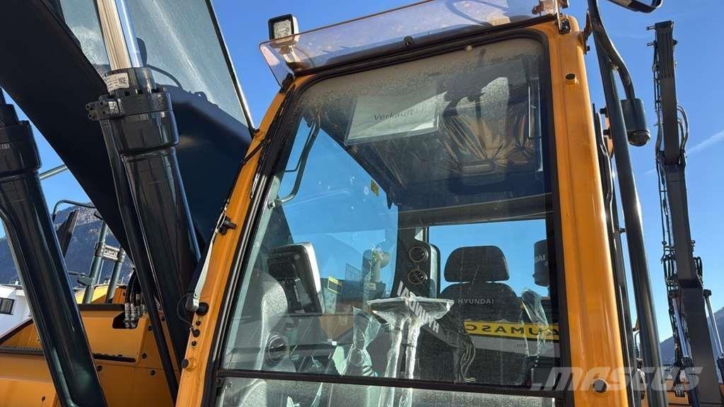 Hyundai HX235LCR 特殊油圧ショベル