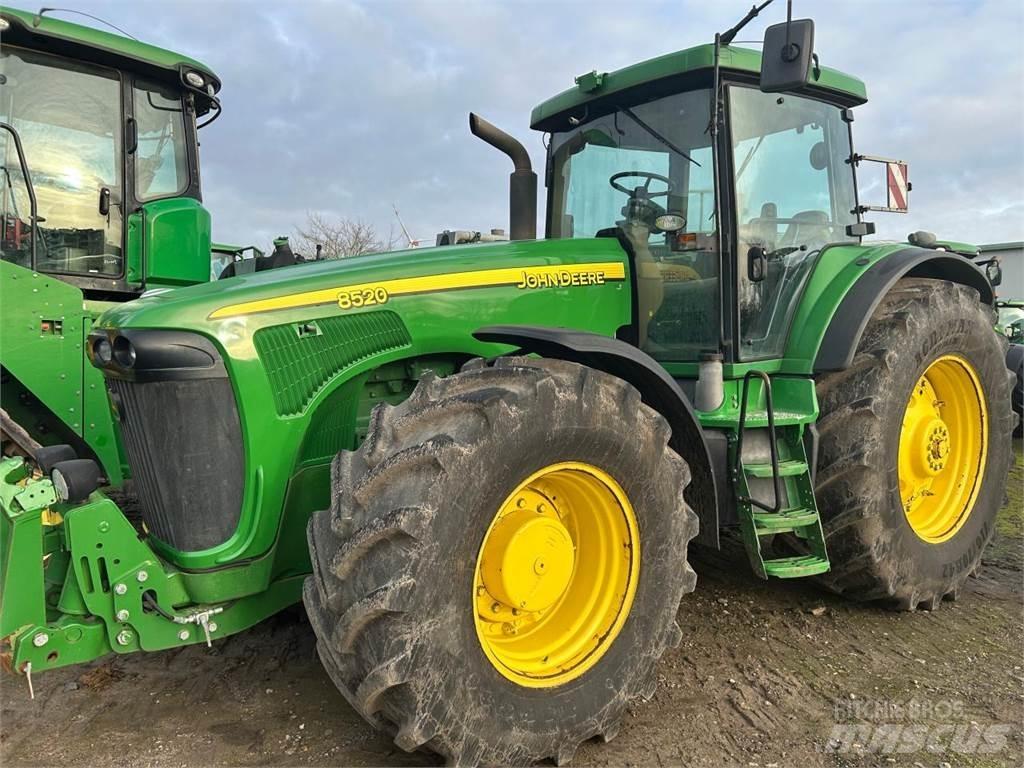 John Deere 8420 トラクター
