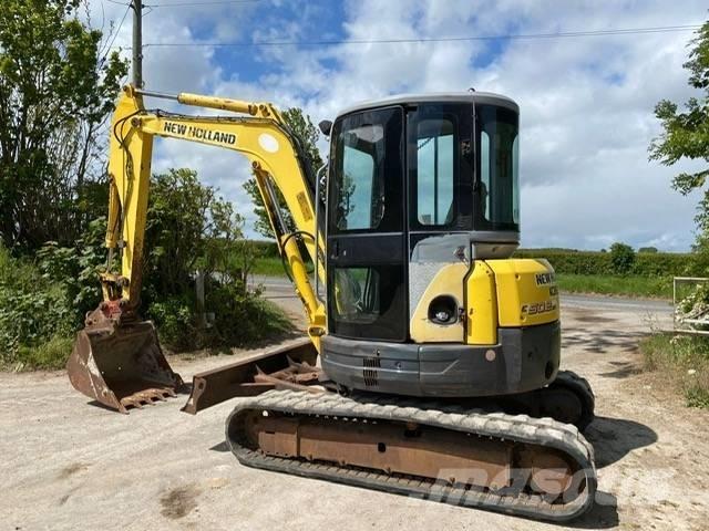 New Holland E 50.2 C ミニ油圧ショベル 7t以下（ミニユンボ・ミニディガー）