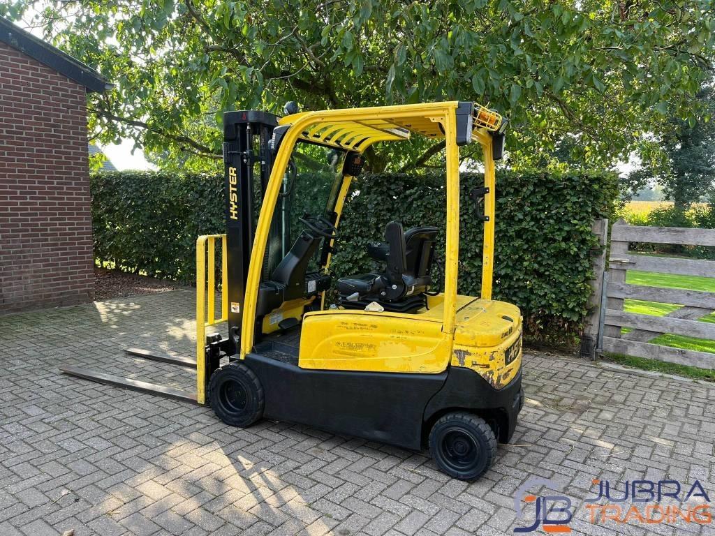 Hyster J2.0XN LWB バッテリーフォークリフト