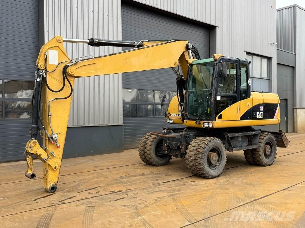CAT M315D ホイール式油圧ショベル（パワーショベル・ユンボ・バックホー）