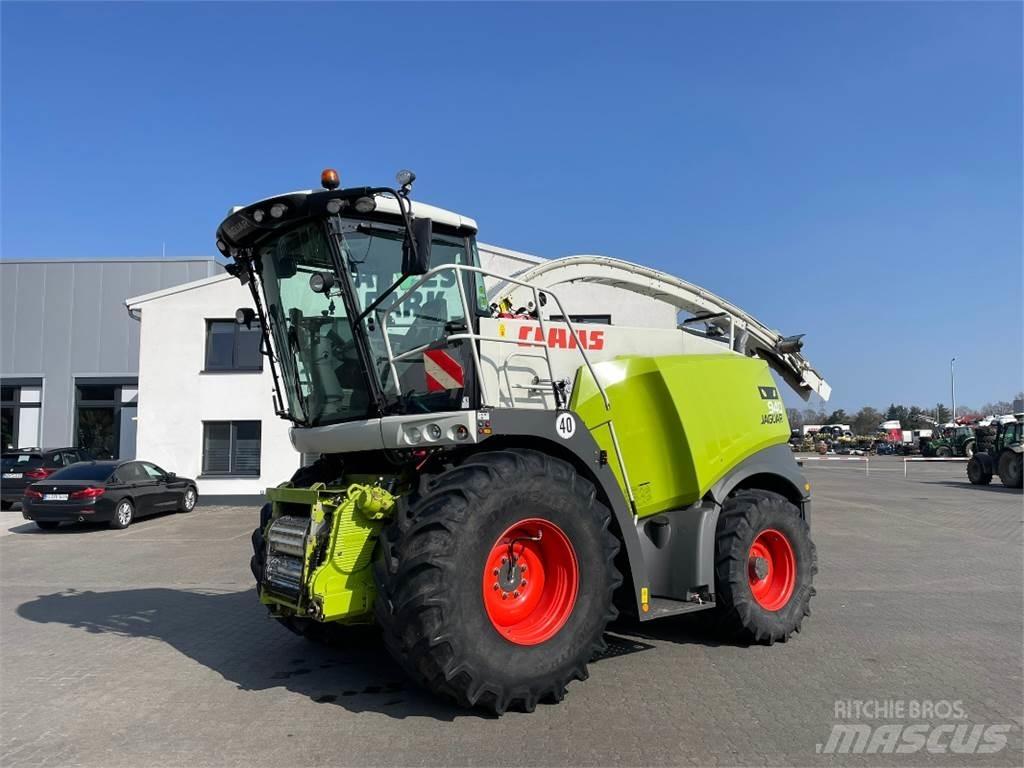 CLAAS Jaguar 940 フォレージハーベスター