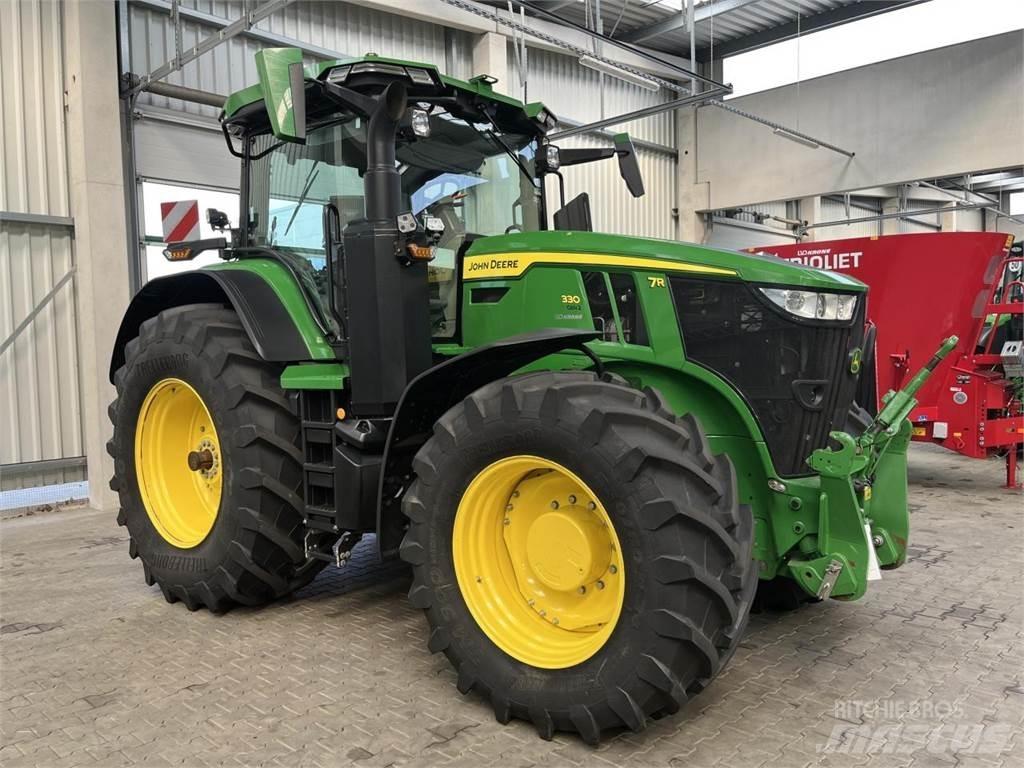 John Deere 7R 330 トラクター
