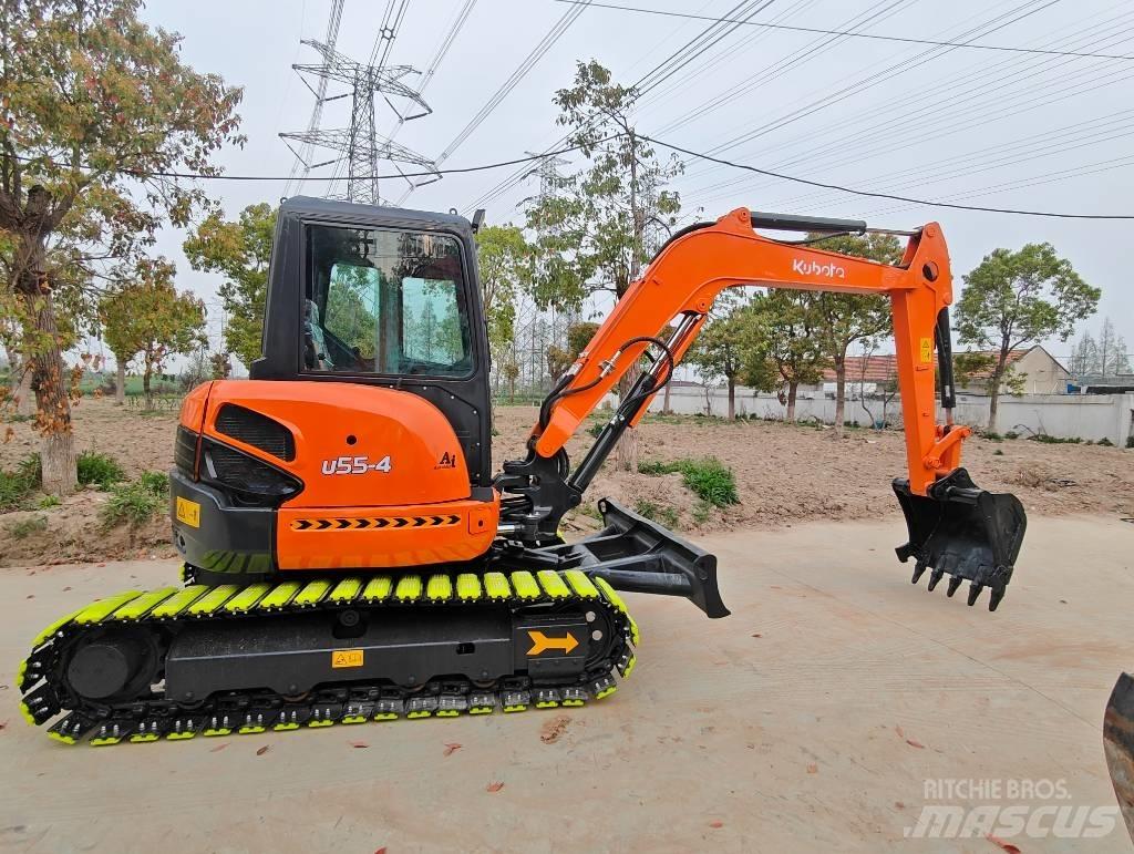 Kubota U 55-4 ミニ油圧ショベル 7t以下（ミニユンボ・ミニディガー）