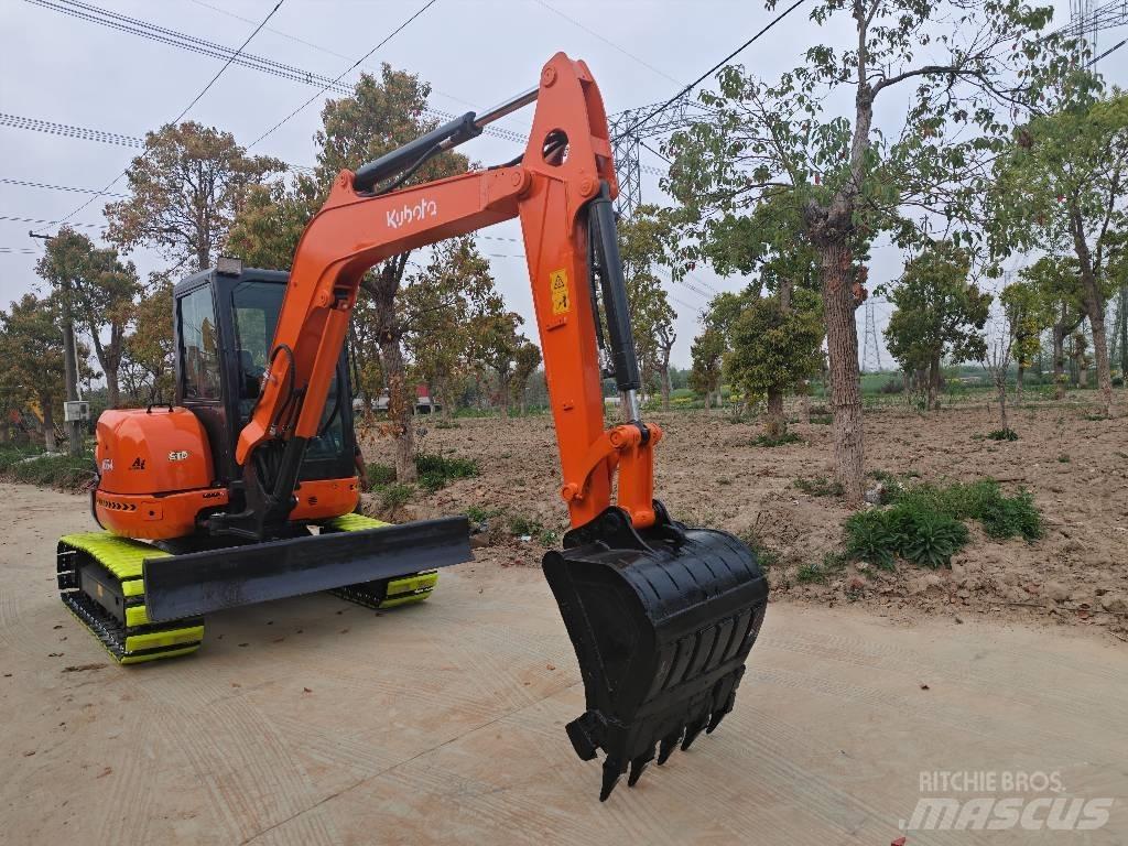 Kubota U 55-4 ミニ油圧ショベル 7t以下（ミニユンボ・ミニディガー）