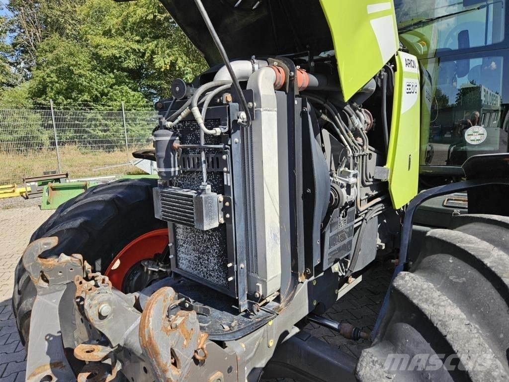 CLAAS ARION 630C トラクター
