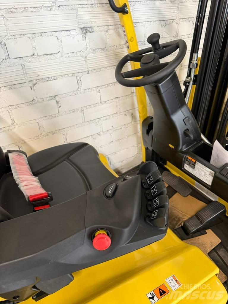 Hyster J1.6XN バッテリーフォークリフト