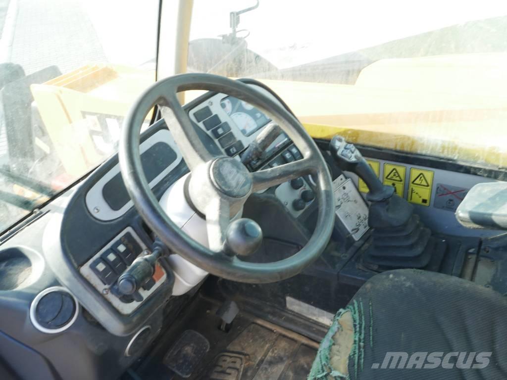 JCB 531-70 テレスコーピックハンドラー