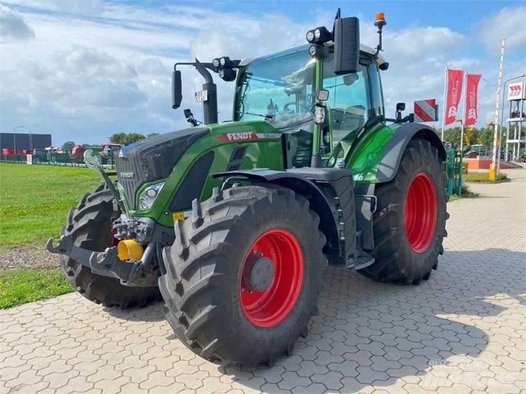 Fendt 724 PROFI+ トラクター