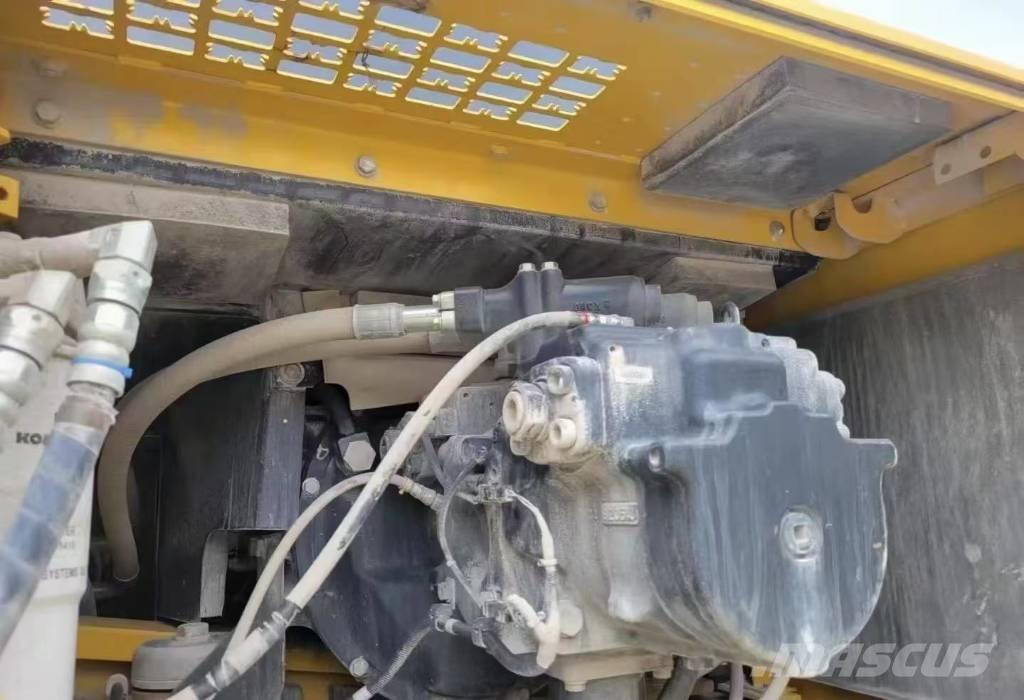 Komatsu PC 460-8 大型油圧ショベル12t以上（パワーショベル・ユンボ）