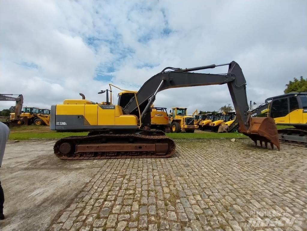 Volvo EC 220 DL 大型油圧ショベル12t以上（パワーショベル・ユンボ）