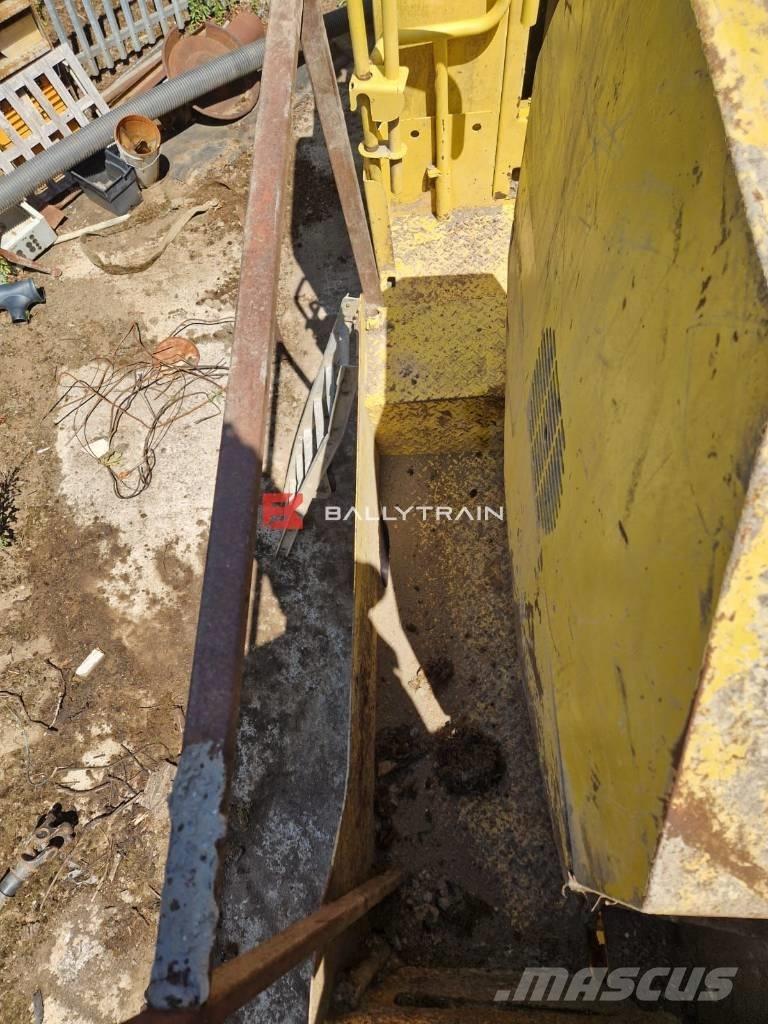 Sandvik QJ 340 自走式クラッシャー