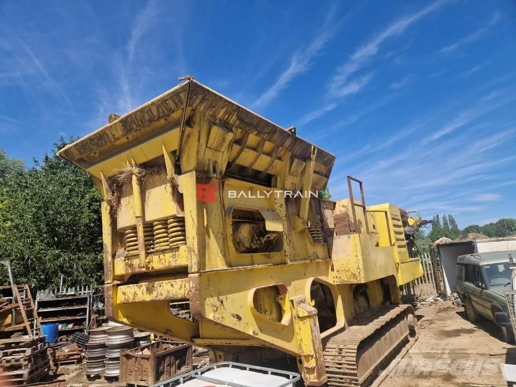 Sandvik QJ 340 自走式クラッシャー