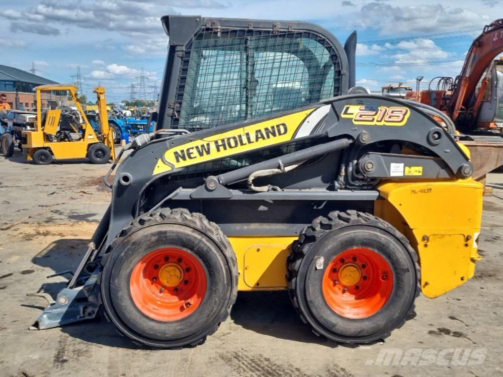 New Holland L 218 スキッドステアローダー