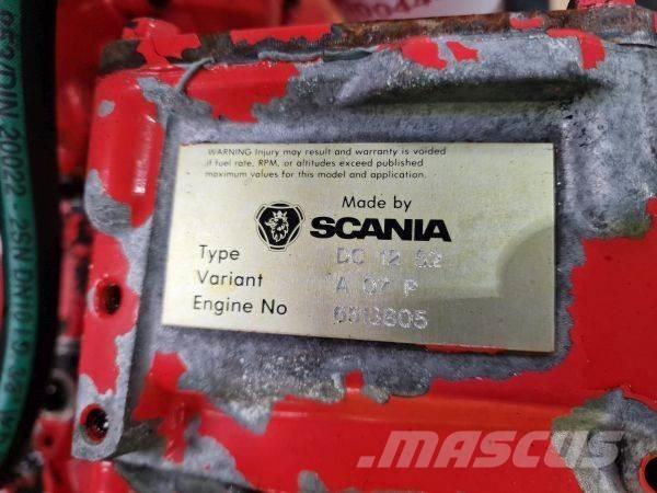 Deutz TCD 2015 V06 エンジン