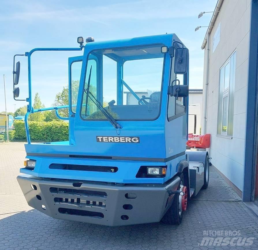 Terberg YT 182 ターミナルトラクター