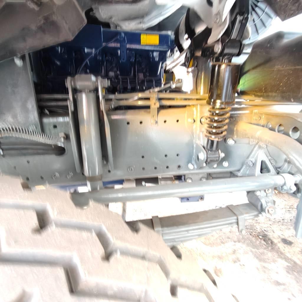 Howo 371 8x4 ダンプ