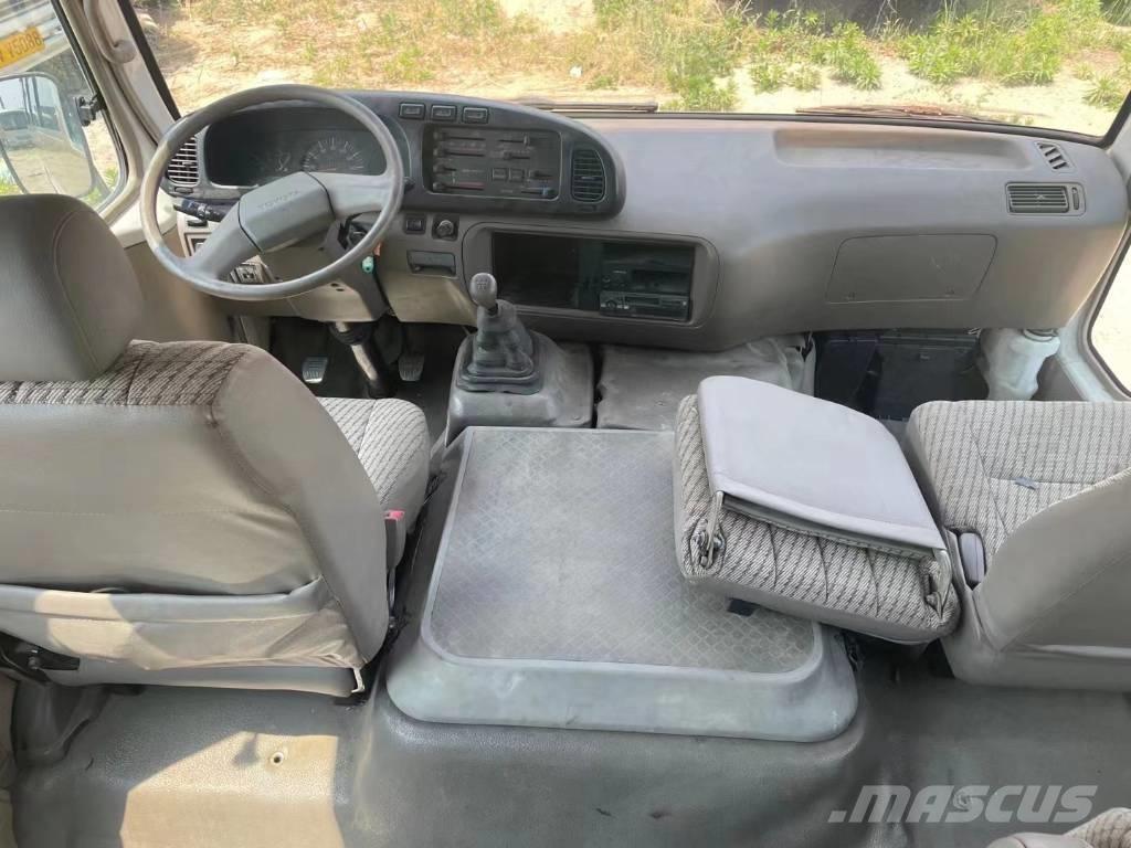 Toyota Coaster Bus マイクロバス