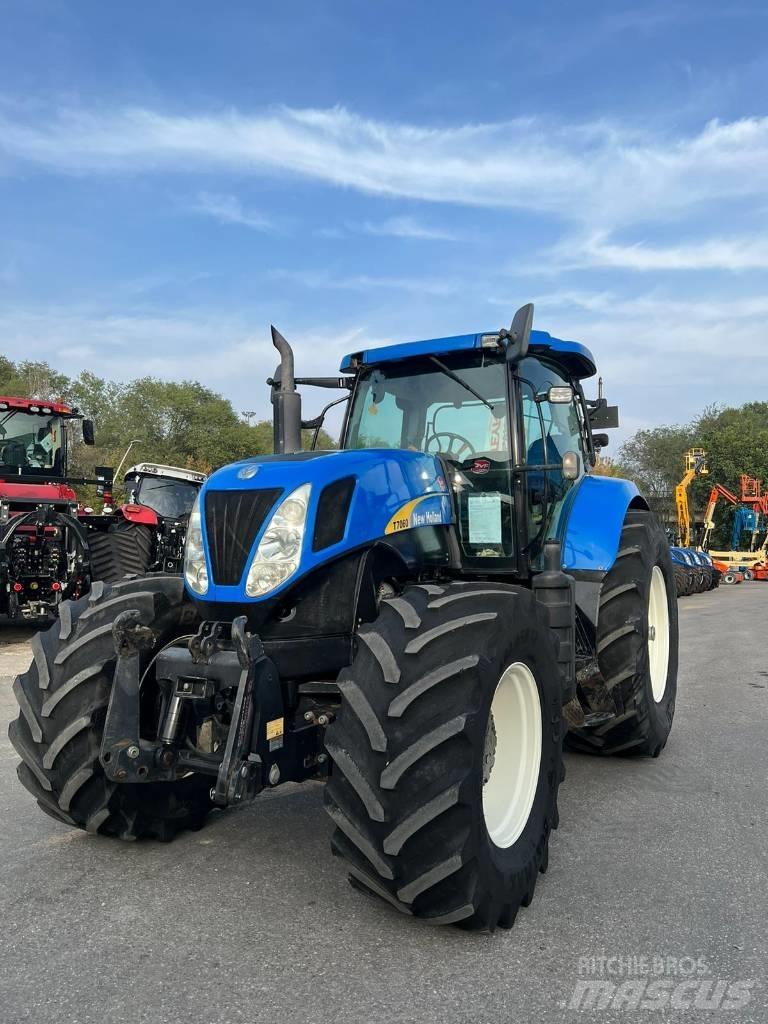 New Holland T 7060 トラクター