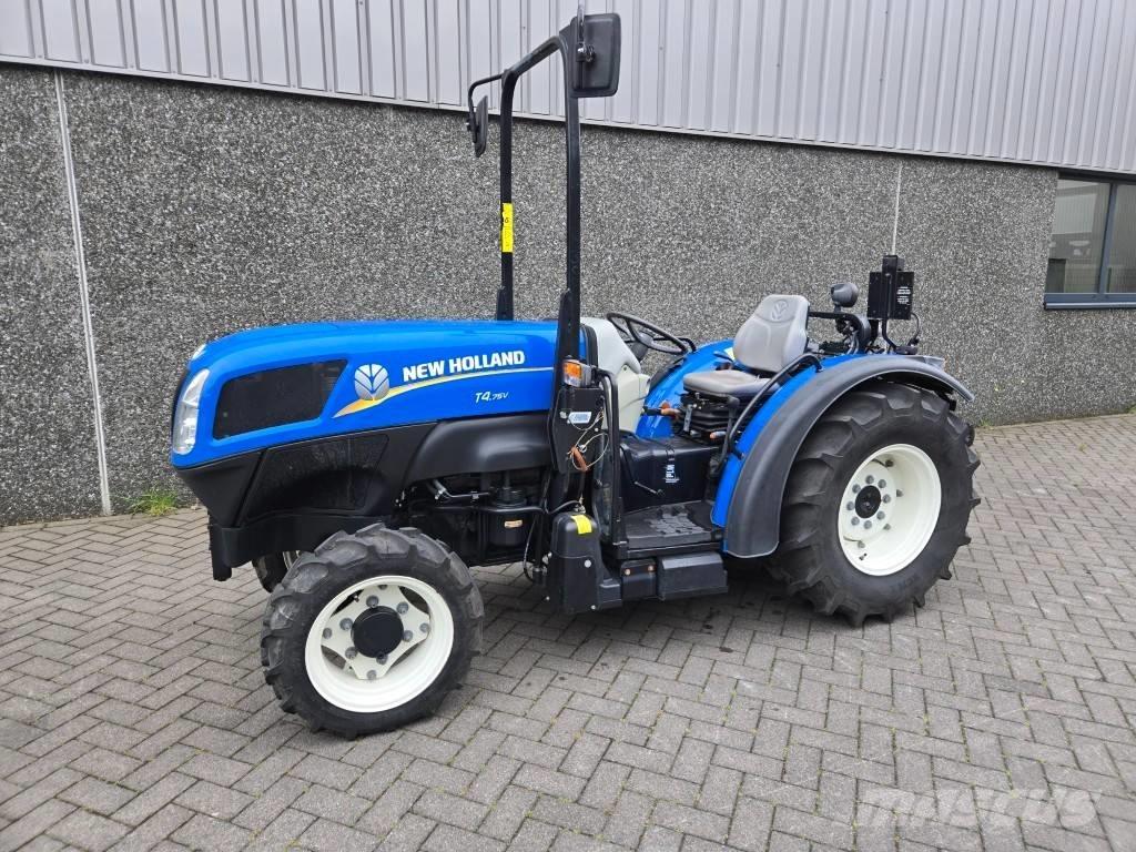 New Holland T 4.75 V トラクター