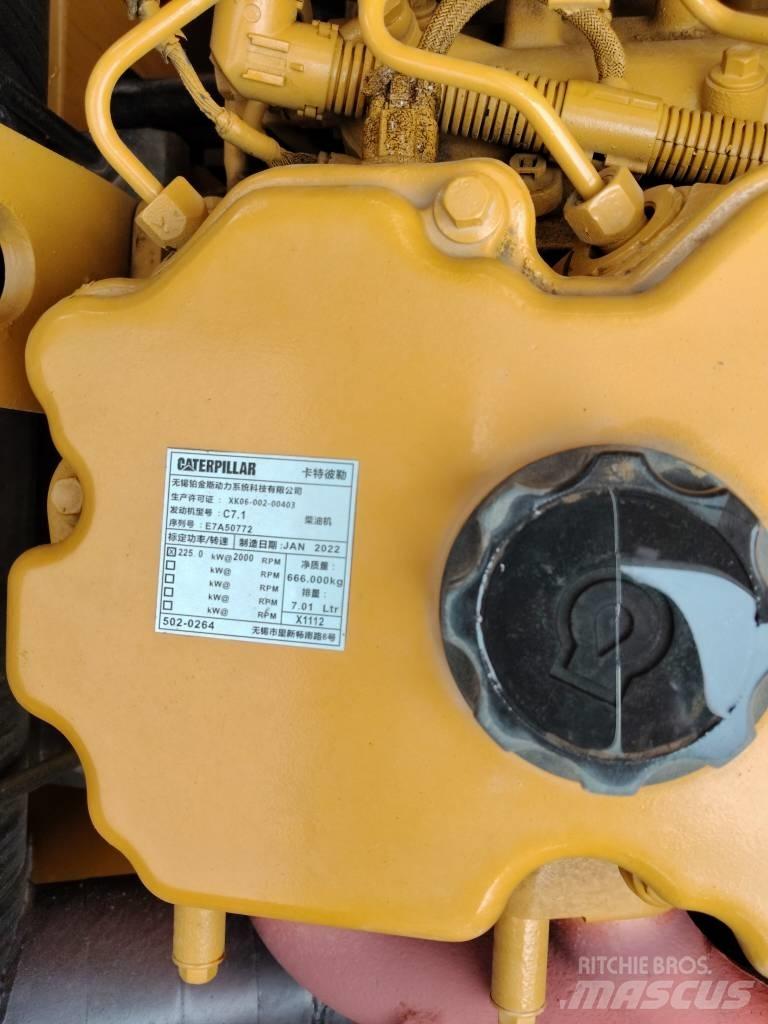 CAT 330 GC 大型油圧ショベル12t以上（パワーショベル・ユンボ）
