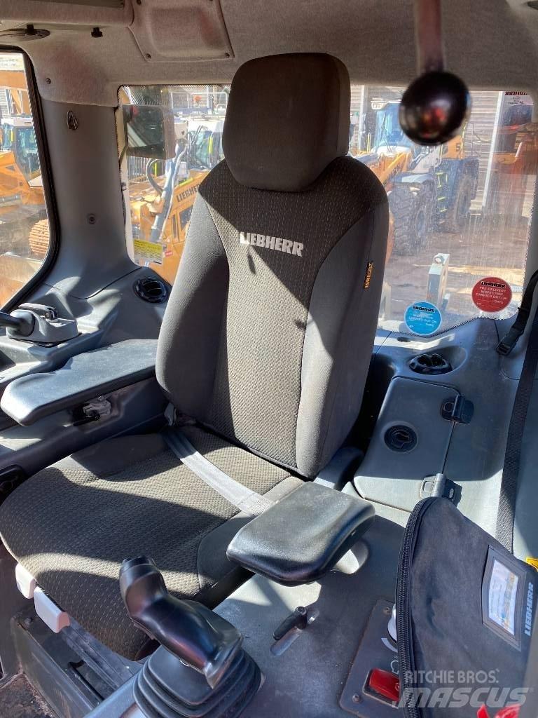Liebherr PR 756 ブルドーザー