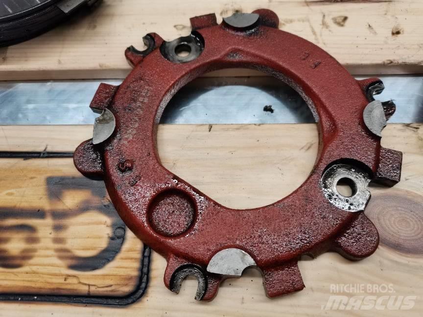 CAT TH 63 brake ブレーキ