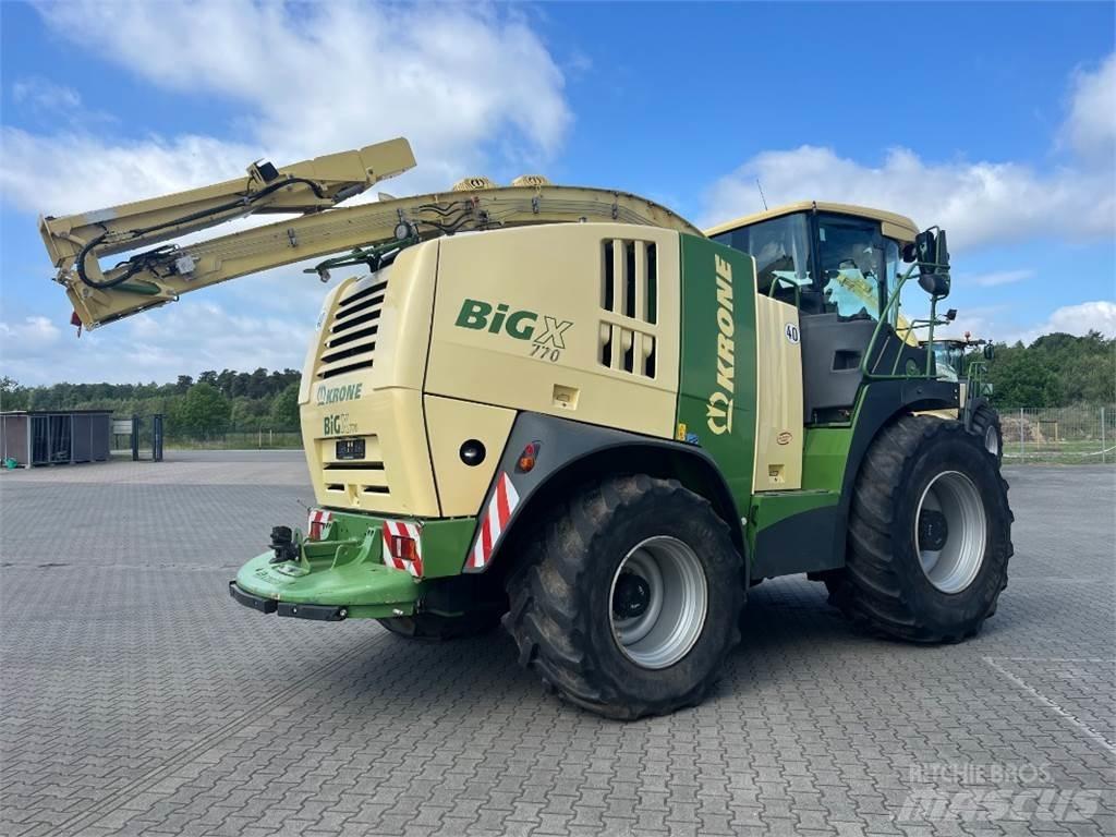 Krone BiG X 770 フォレージハーベスター
