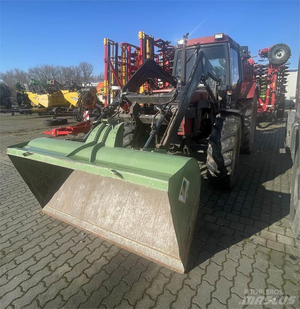 Case IH 856 XL トラクター