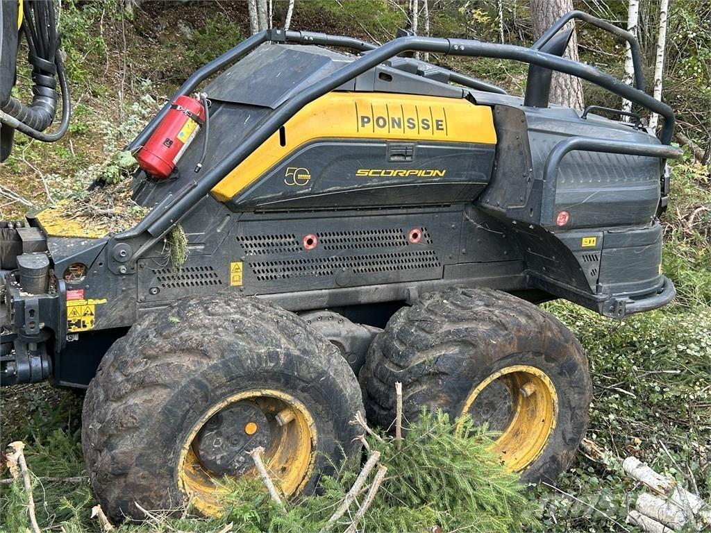Ponsse Scorpion ハーベスター