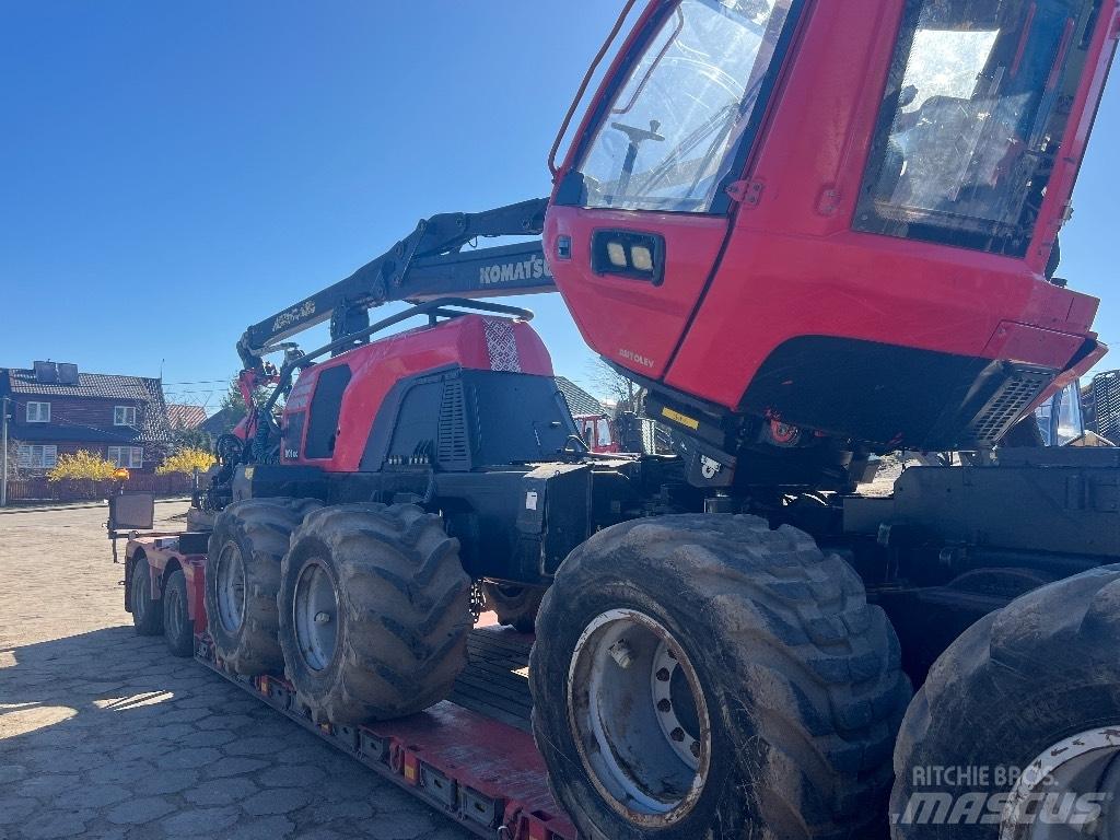 Komatsu 901 XC ハーベスター
