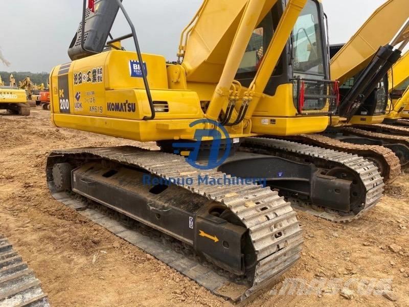 Komatsu PC200-7 大型油圧ショベル12t以上（パワーショベル・ユンボ）