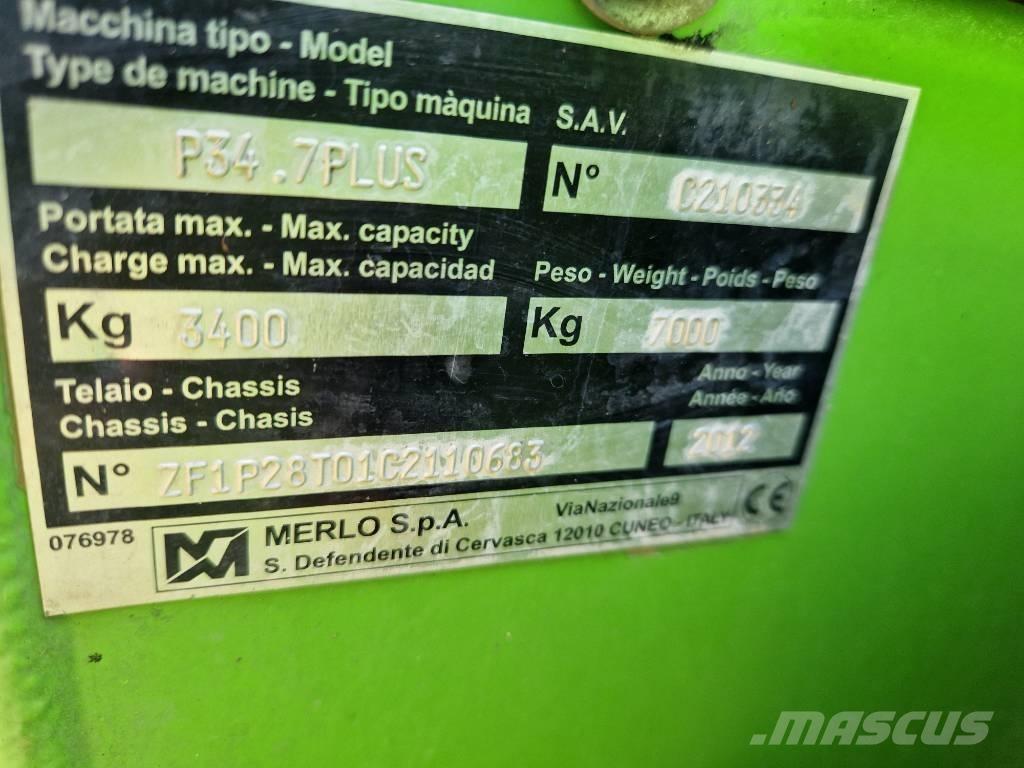 Merlo P 34.7 Plus テレスコーピックハンドラー