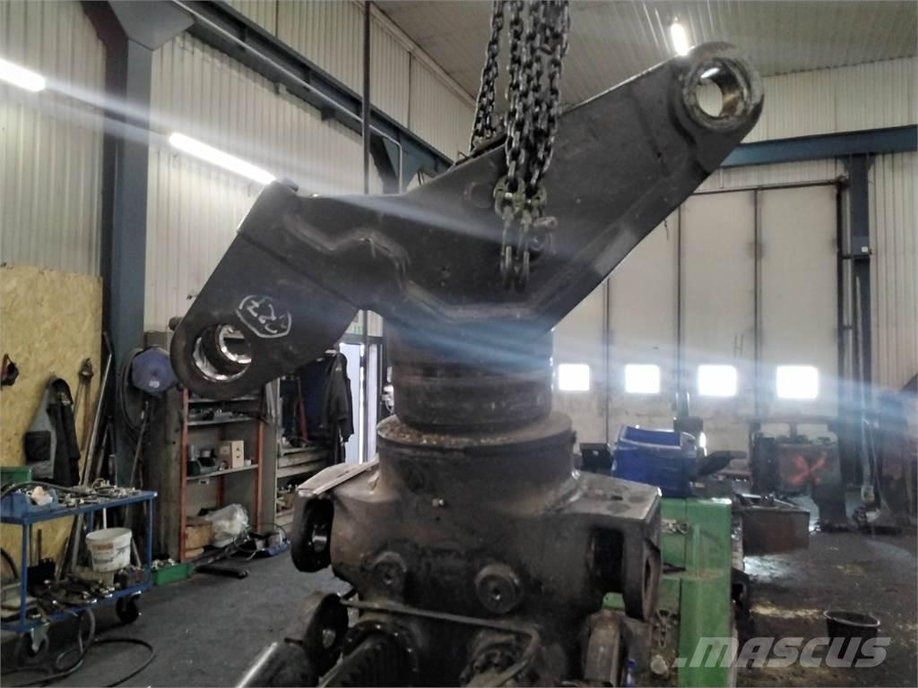 John Deere CH9 ハーベスタ