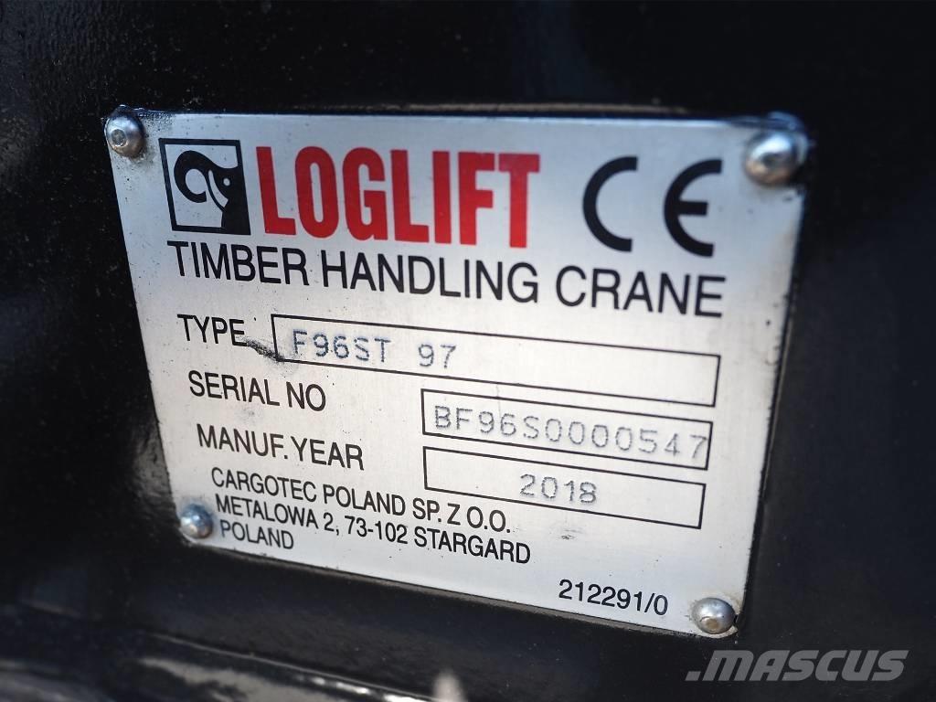 Loglift 96 S 木材積込用クレーン
