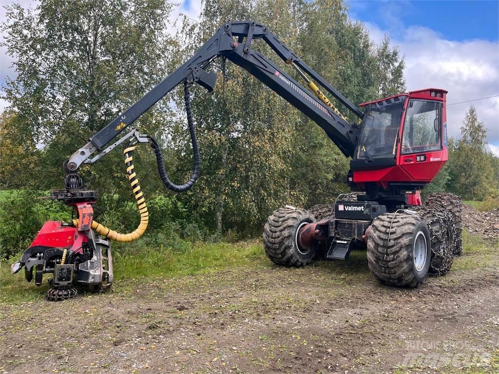 Valmet 901 TX ハーベスター