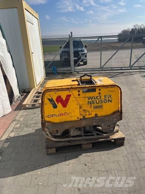 Wacker Neuson DPU 80 プレートコンパクター
