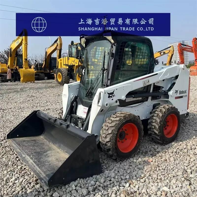 Bobcat S 450 スキッドステアローダー