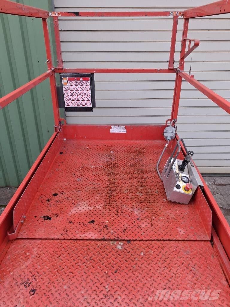 SkyJack SJ III 4632 シザースリフト