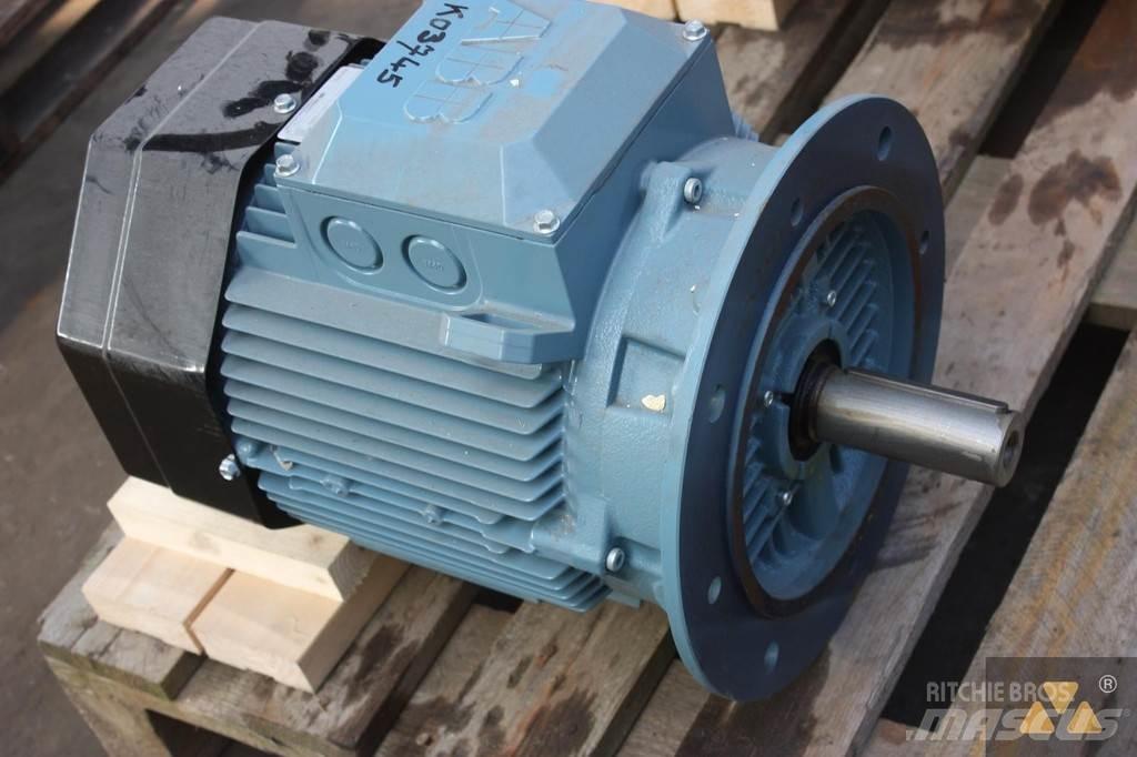 ABB 11KW エンジン