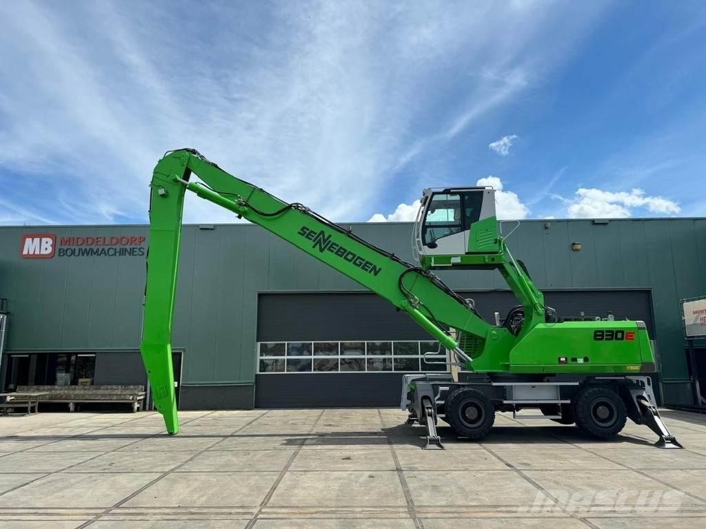 Sennebogen 830M E 廃棄物／工業産廃処理機