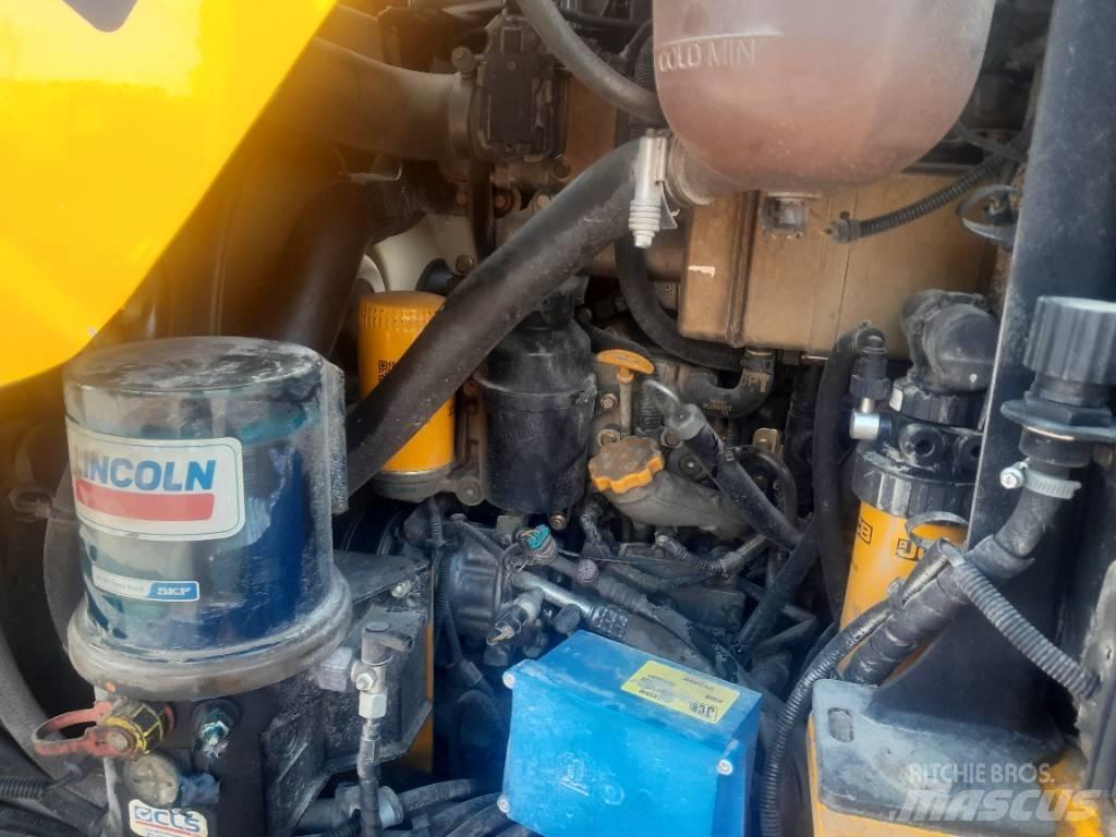 JCB TM 320 S 農業用テレハンドラー