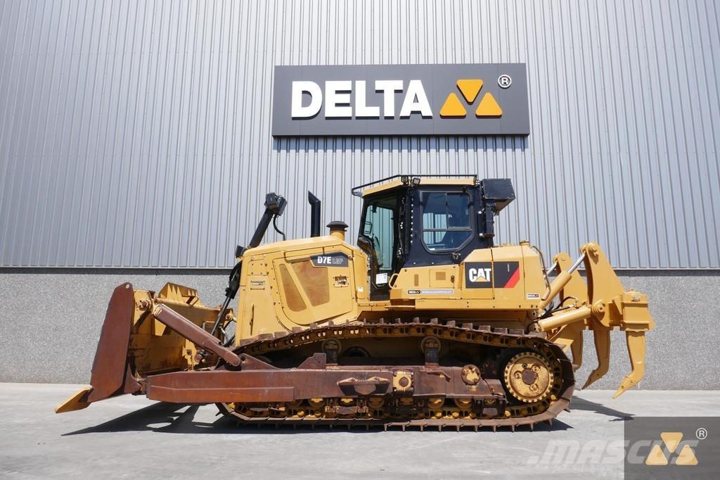 CAT D7E LGP ブルドーザー
