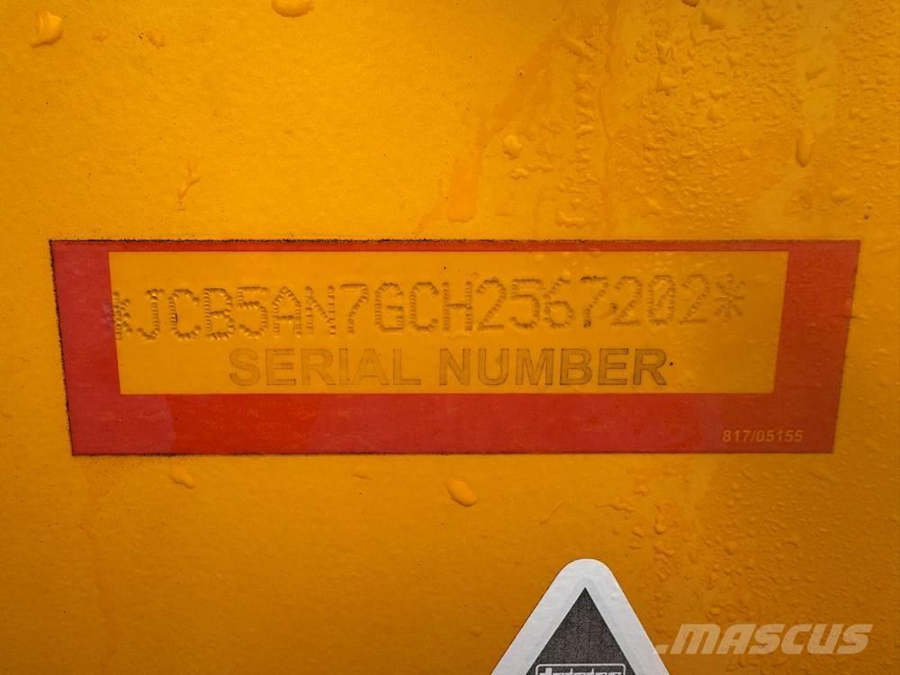 JCB 535V125 テレスコーピックハンドラー