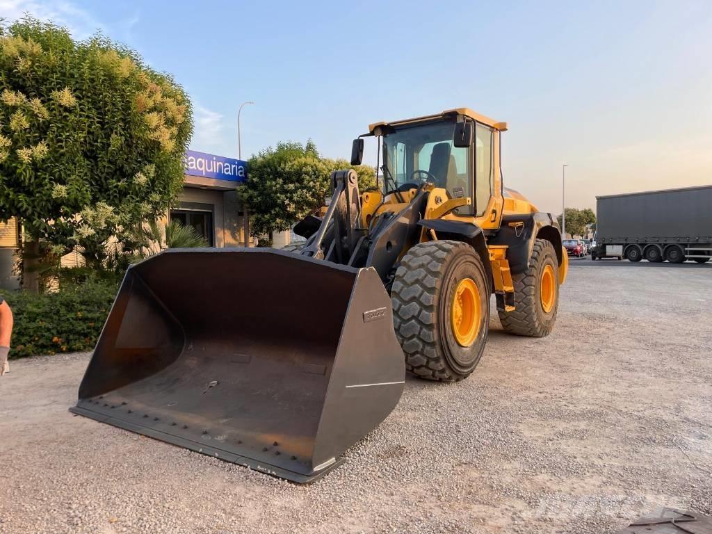 Volvo L120H ホイールローダー・タイヤショベル