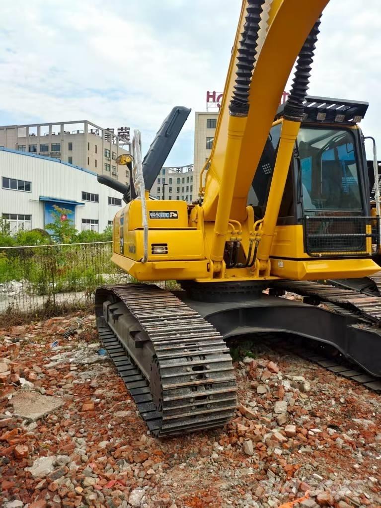 Komatsu PC 210 大型油圧ショベル12t以上（パワーショベル・ユンボ）