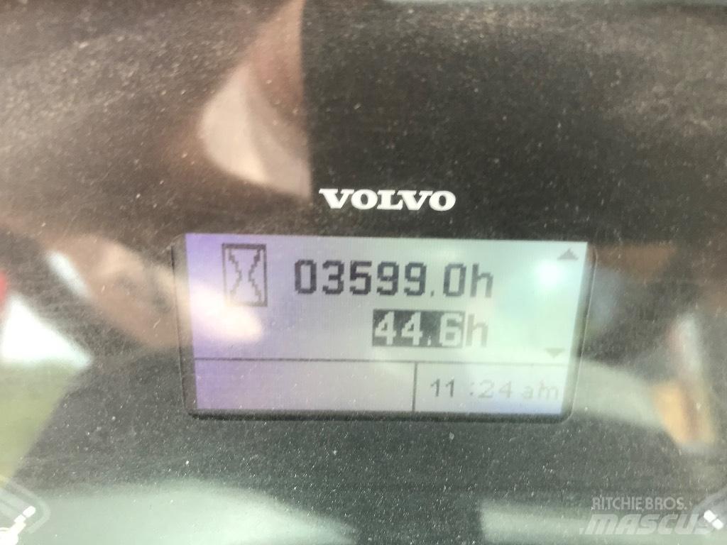 Volvo L 30 G ホイールローダー・タイヤショベル