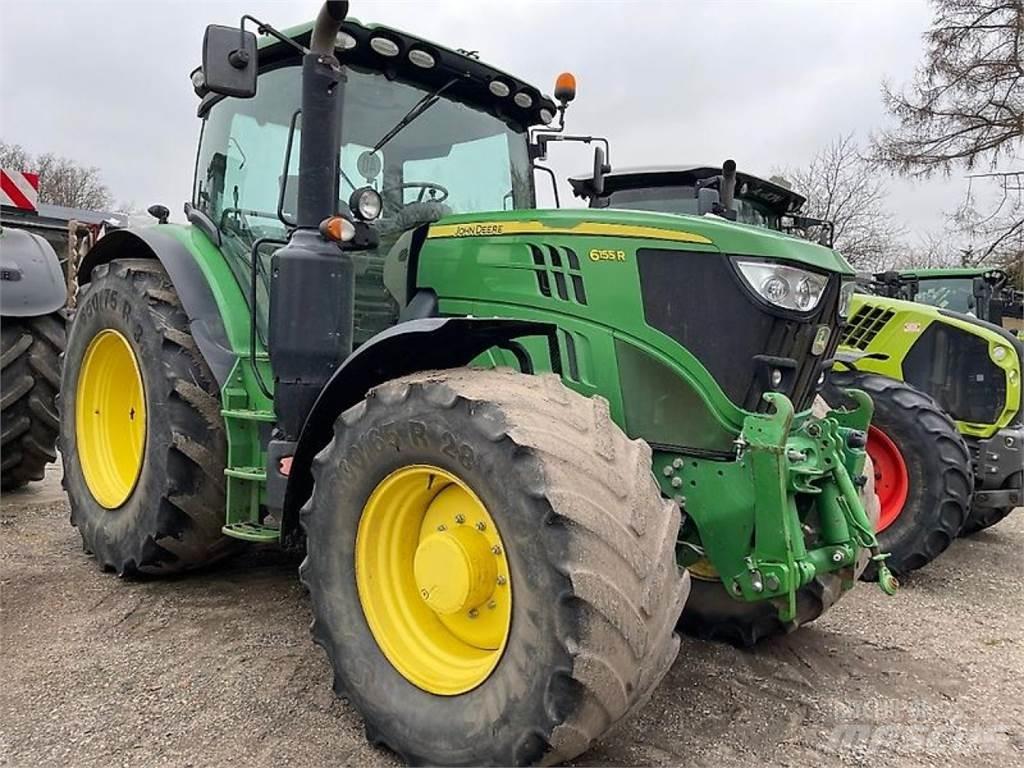 John Deere 6155R トラクター
