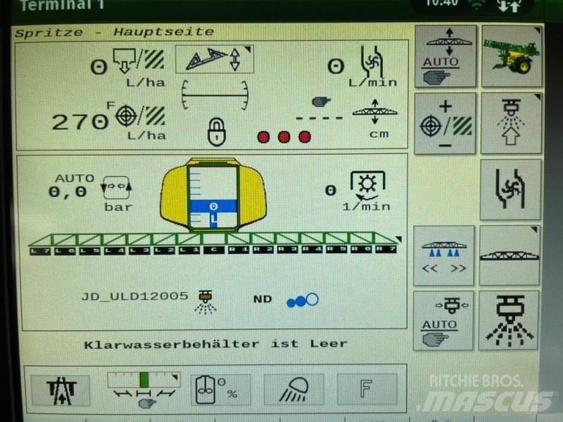 John Deere R740i 牽引型スプレイヤー