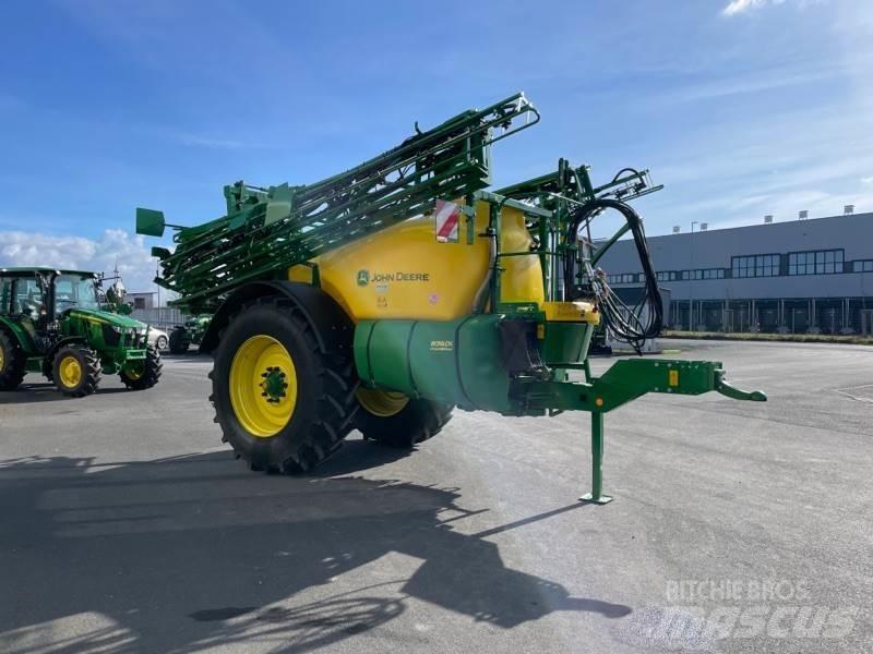 John Deere R740i 牽引型スプレイヤー